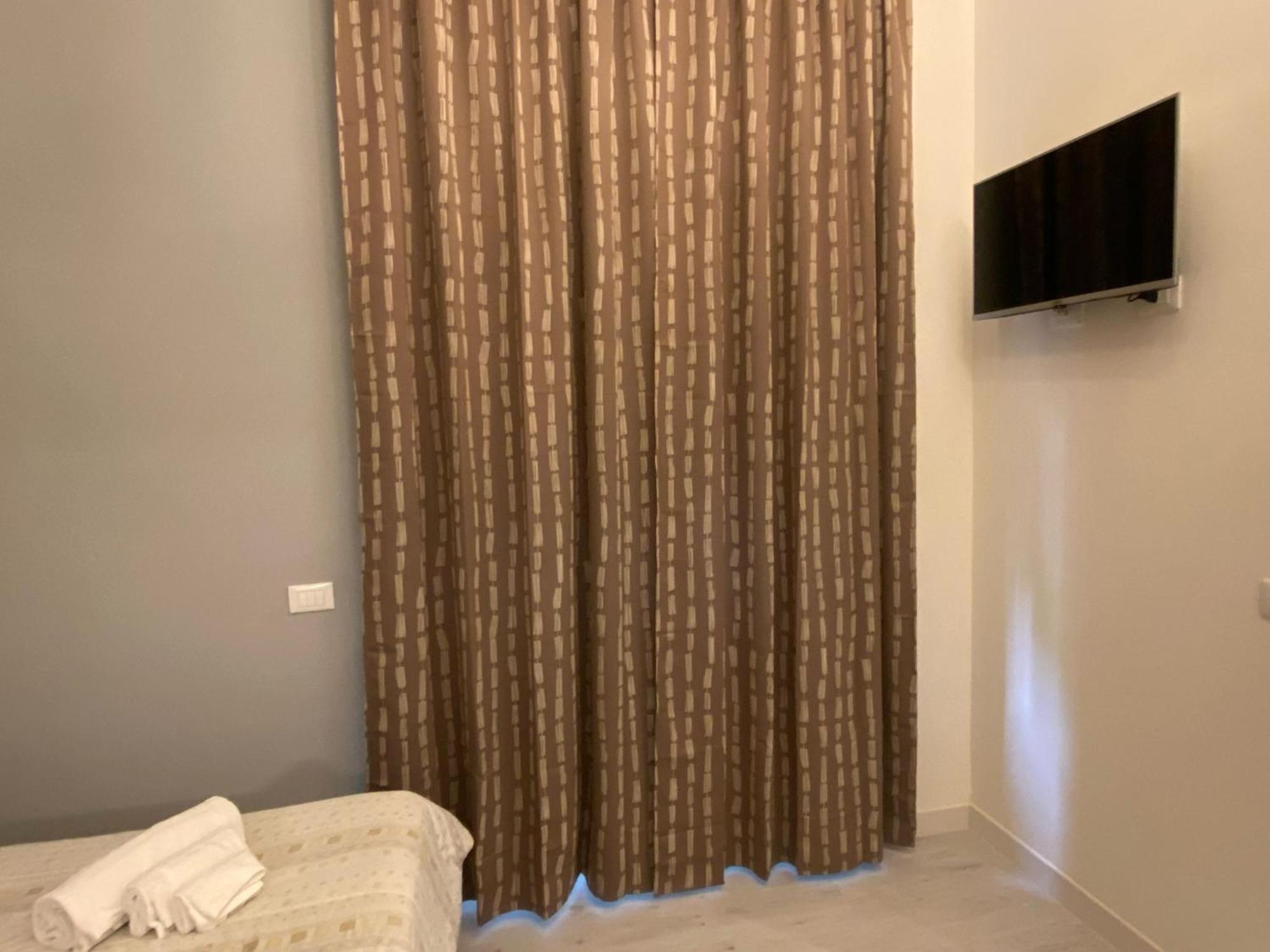 Villa Giove Rooms Prato  Exterior foto