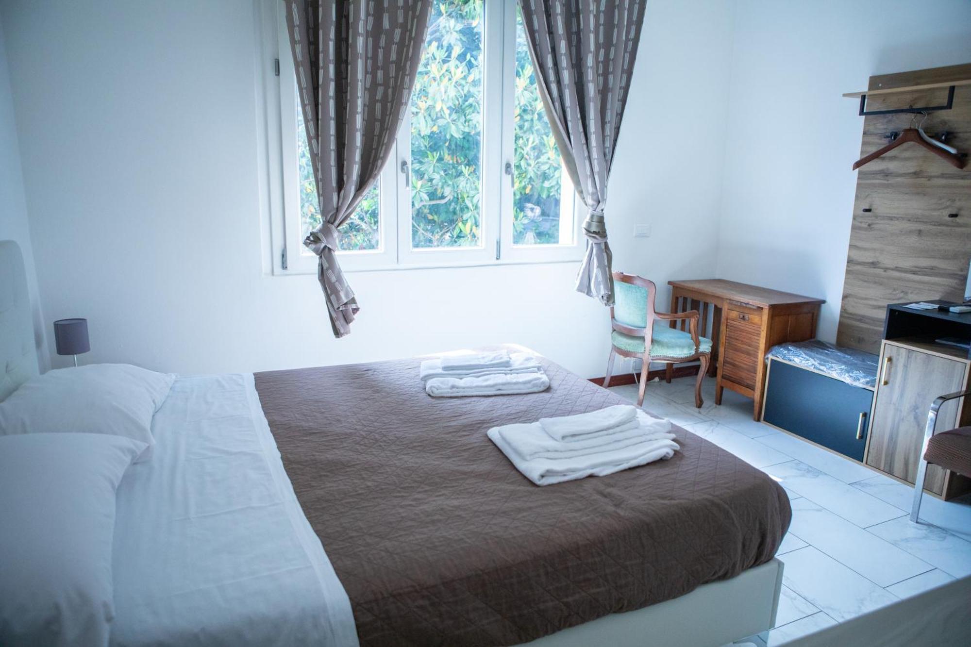 Villa Giove Rooms Prato  Exterior foto