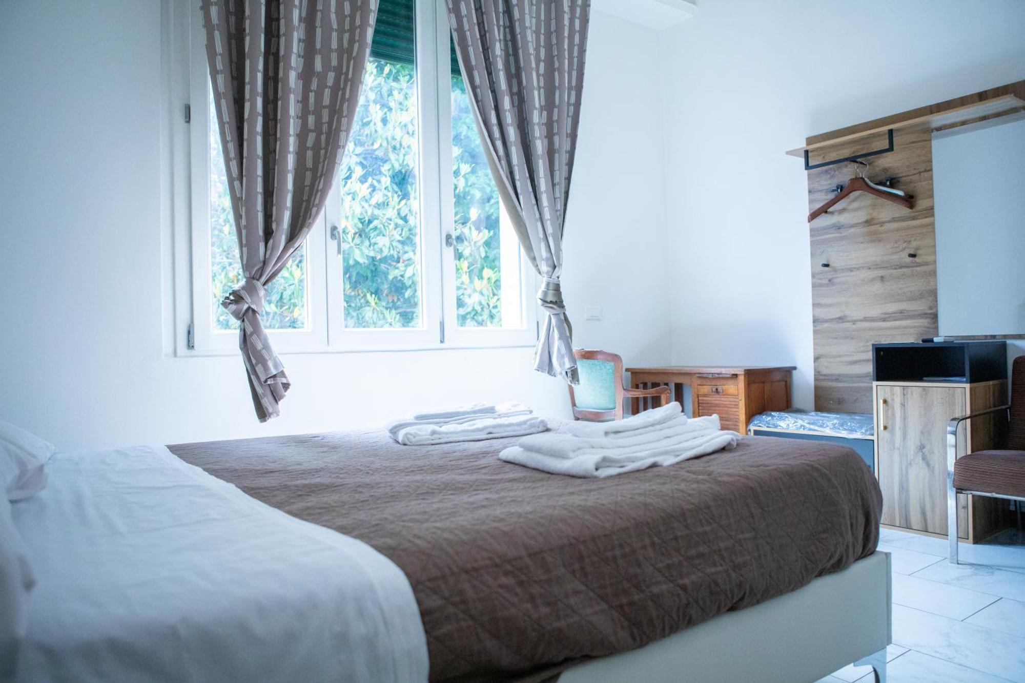 Villa Giove Rooms Prato  Exterior foto